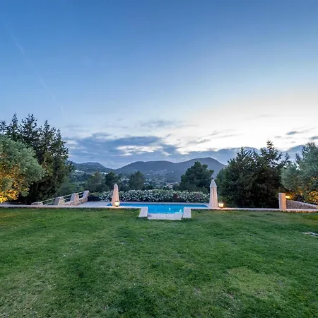 Sa Lluna Villa